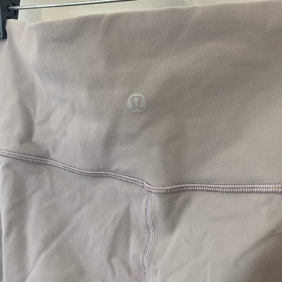 Lululemon Wunder Under Tech Mesh High Rise Pant, sz 10 - Picture 6 of 6